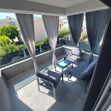 Marilu Apartment